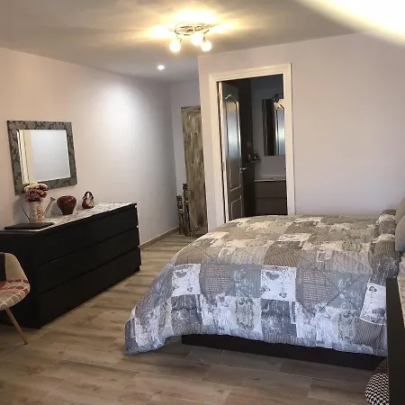 Paraisos * פואנגירולה